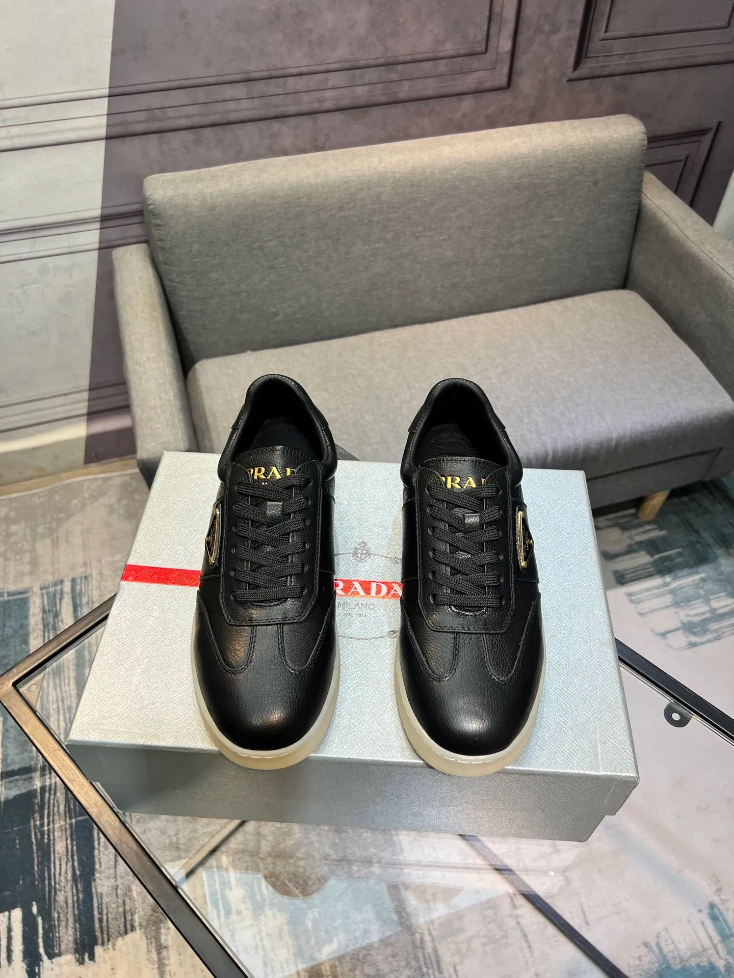 Men's shoes 💰540 [PRADA] Men's shoes are popular in the counter, official website synchronization, 1 high-quality shipment ✔️ Original frosted cowhide + cowhide lining, 1🆚1 replica, original sole, 38-45 (45 customized, non-refundable)